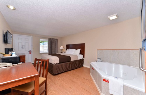 Barton Hotel | Americas Best Value Inn & Suites St. Clairsville Wheeling