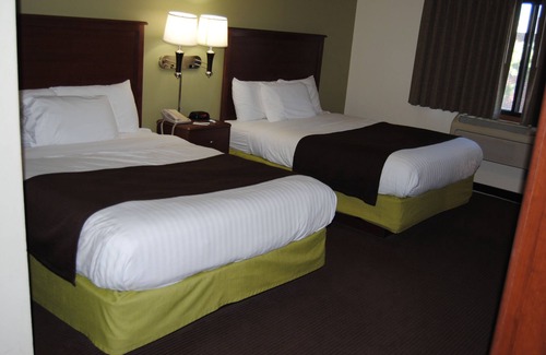 Grand Rapids Hotel | AmericInn by Wyndham Grand Rapids