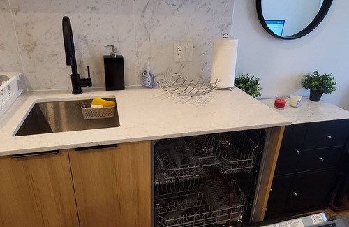 Surrey Eigentumswohnung | An amazing Condo in Surrey Central