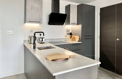 Heworth Hütte | An apartment that sleeps 4 guests in 2 bedrooms