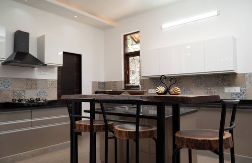 Varca Villa | An Independent Sunset villa in South Goa !
