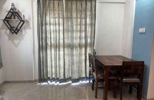 Nashik Wohnung | Anahat Host all Back Packer 2BHK 2 Bed AC