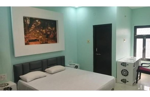 Vrindavan Haus | Anamsa Vaas, Vrindavan