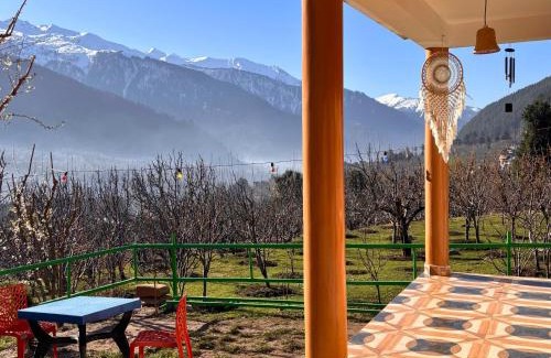 New Manali Haus | Anandvan, A Nature Homestay