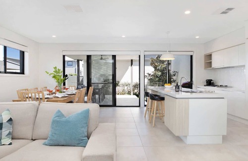 Shell Cove Haus | Anchors Rest Summary: