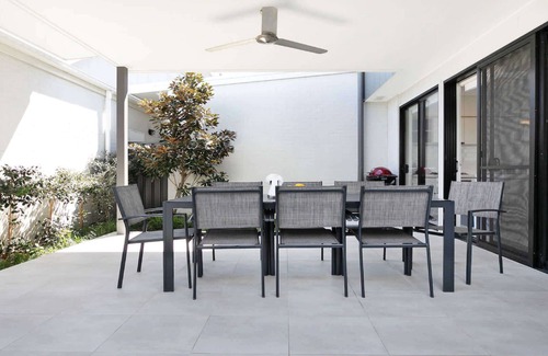 Shell Cove Haus | Anchors Rest Summary: