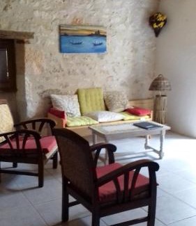 Sauzet Haus | Ancienne forge restaurée et piscine