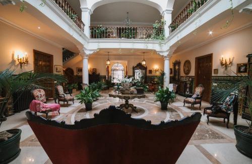 Priego de Cordoba Bed & Breakfast | Andalusian Palace