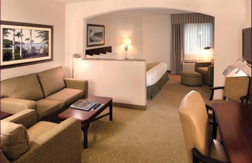 Ann Arbor Hotel | Ann Arbor Regent Hotel and Suites