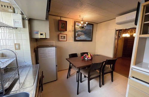 Toyonaka Haus | AnNam Stay AJISAI: Sleeps 12, Muslim friendly