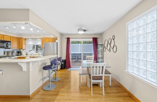 Annapolis Haus | Annapolis Retreat - 7 mins from downtown Annapolis!