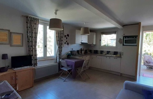 Annecy-le-Vieux Haus | Annecy das alte, ideal gelegene, 2 Zimmer jeder Komfort, Terrasse und Garten.