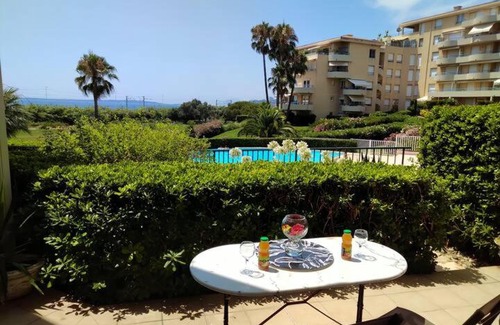 Golfe Juan Wohnung | Antibes T2 Vue mer 48m2 Terrasse Parking Piscine Plage