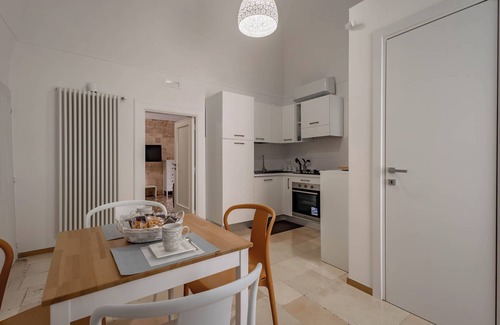 Turi Haus | Antiche Mura Apartments "Bianco di Puglia"