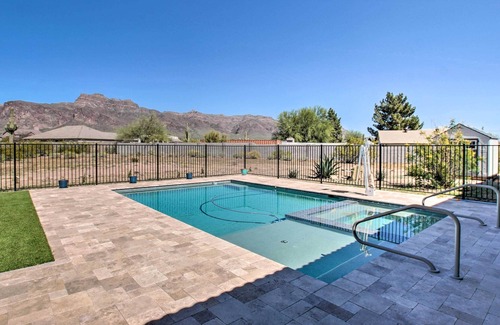 Apache Junction Haus | NEW! Apache Junction Casita w/ Heated Pool & Views