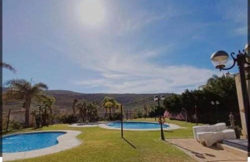 La Linea de la Concepcion Wohnung | Apartamento con jardin