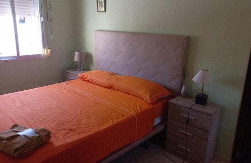 La Linea de la Concepcion Sonstige | Apartamento compartido comedor zona tranquila