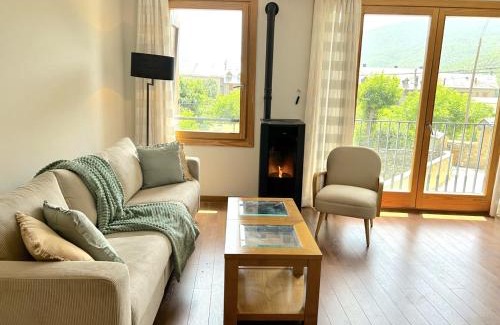 Esterri D'Aneu Wohnung | Apartament al centre d'Esterri amb vistes úniques by RURAL D'ÀNEU