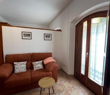 Besalu Wohnung | APARTAMENT CAN MINGU 2on pis