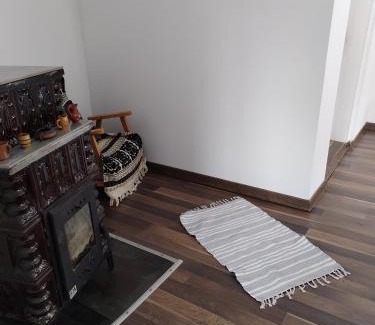 Pojorita Haus | Apartament la casa pe Transrarau