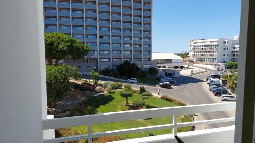 Montechoro Wohnung | Apartamento 90m2 com vista mar - Albufeira