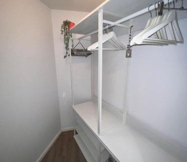 Paco De Arcos Wohnung | Apartamento com pátio em frente praia