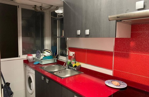 Jaen Eigentumswohnung | Apartamento con Aparcamiento, en un Sitio Tranquilo de Jaén