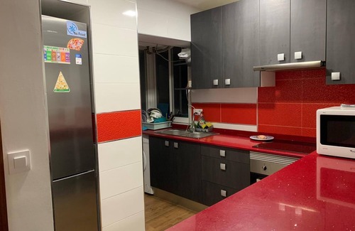 Jaen Eigentumswohnung | Apartamento con Aparcamiento, en un Sitio Tranquilo de Jaén