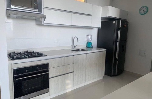 Santa Marta Wohnung | Apartamento con Vista al Mar- Sector Bello Horizonte a 200 Metros de la Playa!