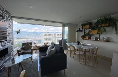 Buenos Aires Wohnung | Apartamento con vista a Medellín