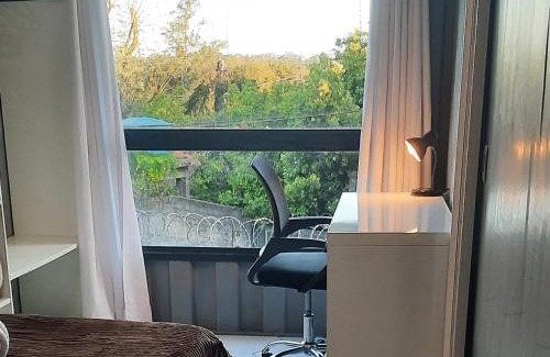 Canoas Wohnung | Apartamento Container com pátio, vaga para carro e Split