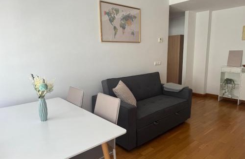 Distrito Sur Wohnung | Apartamento en Gijón con garaje y wifi