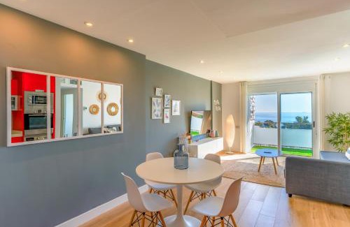 Aguadulce Wohnung | Apartamento Pura Vida! Vistas al mar, playa a 5 min. Terraza, WiFi y A/A.