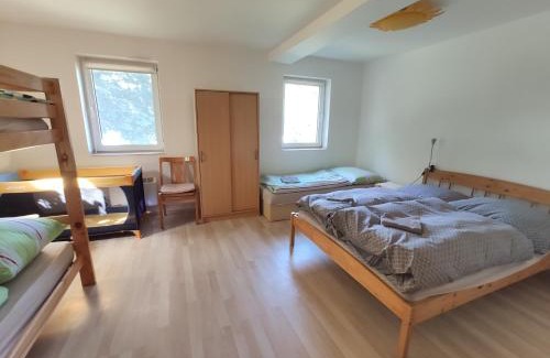 Hulin Wohnung | Apartmán Hulín, Chrášťany - bílý