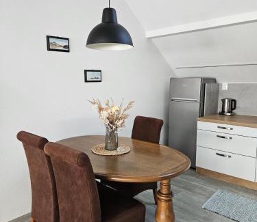 Partizanske Wohnung | Apartmán na skok od kúpeľov