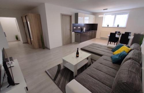 Bytca Wohnung | APARTMÁNY BYTČA