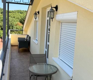 Ljesevici Wohnung | Apartman Sofija Kotor-Ljesevici