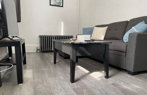Long Branch Wohnung | Apartment 1 block from Pier Village