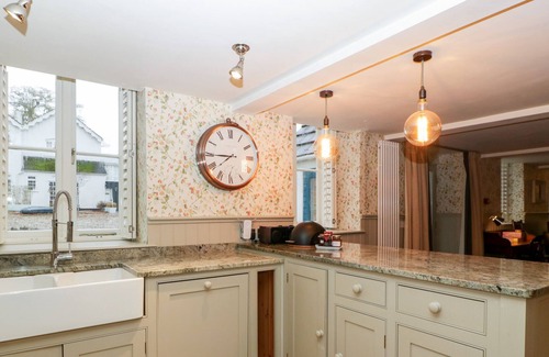 Saint Owens Cross Wohnung | APARTMENT 1 - PENGETHLEY MANOR, pet friendly, with pool in Peterstow