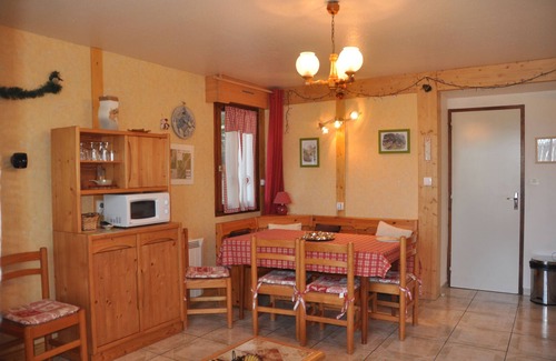 Lamoura Wohnung | WOHNUNG 6 Pers ** Dorfzentrum LAMOURA Bahnhof ROUSSES Ht JURA