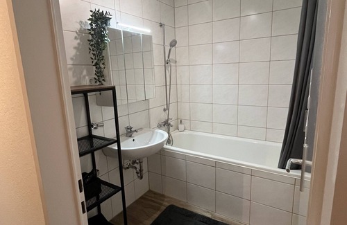 Bayreuth Wohnung | Ferienwohnung 'Bayreuth Apart No 7' mit Bergblick, Balkon und Wi-Fi