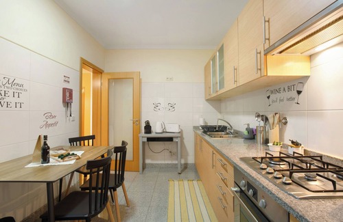 Santa Cruz Wohnung | Ferienwohnung 'Casa Da Vila' mit Meerblick, Balkon und Wi-Fi