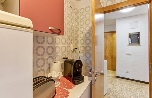 Albanya Wohnung | Apartment 'Casa En Albanyà' mit Bergblick, privater Terrasse und WLAN