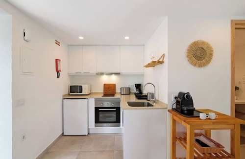Santa Luzia Wohnung | Ferienwohnung 'Cosy Beach Loft Pedras Del Rei' mit Gemeinschaftspool, WLAN und Klimaanlage