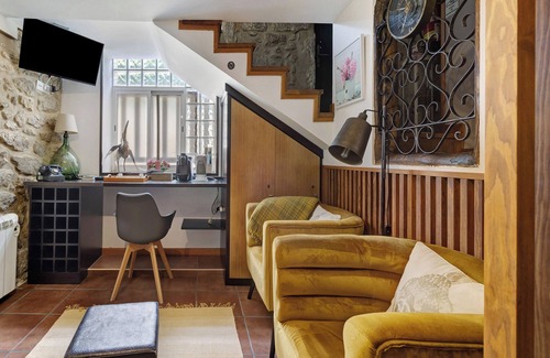 Melgaco Wohnung | Apartment 'Dos Amores' with Lake View, Wi-Fi and Air Conditioning