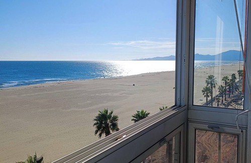 Le Port Wohnung | Apartment facing the sea