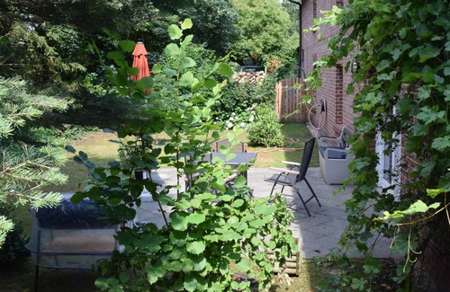 Vietmannsdorf Wohnung | Ferienwohnung Eulenhof mit eigener Terrasse, eigenem Garten und Wi-Fi