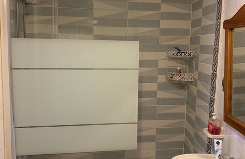 Almunecar Wohnung | Apartment 4 personen, nur 15 minuten vom meer entfernt.