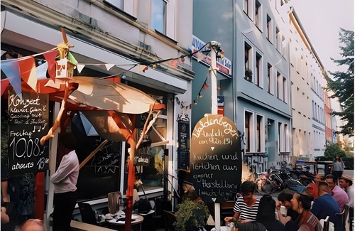 Kropeliner-Tor-Vorstadt Wohnung | Apartment 'Fuchsbau in der KTV' with Wi-Fi