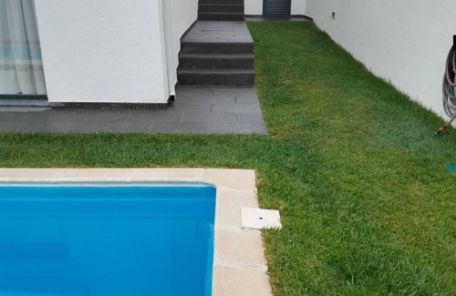 Linda-a-Pastora Haus | Apartment in a villa with pool